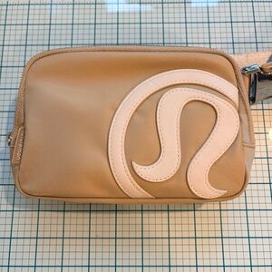 Lululemon Everywhere Belt Bag 1L Limited Edition Large Logo Belt Bag